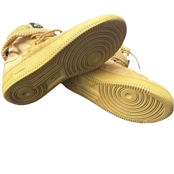 Size 7- rare Nike Sf Air Force 1 High Wheat 2018 - Picture 4 of 5